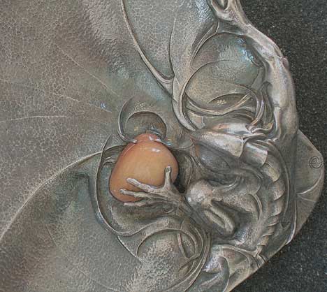 Panel 3