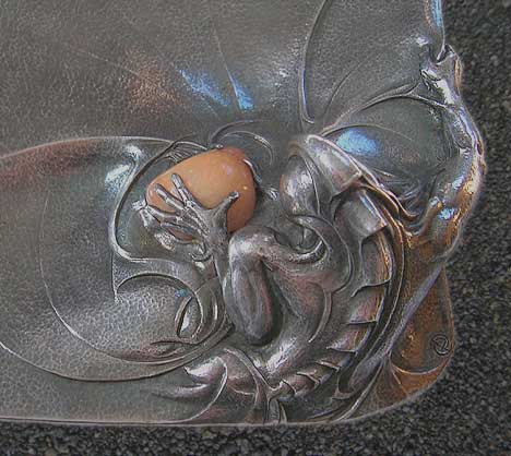 Panel 4